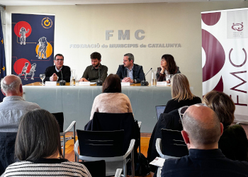 La Federació de Municipis de Catalunya (FMC) demana una política d'educació a temps complet que compti amb el món local